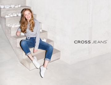 Cross Jeans